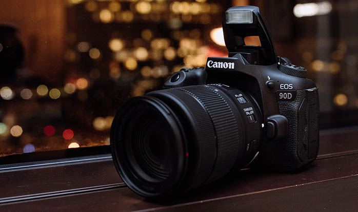 دوربین-DSLR-کانن-90D